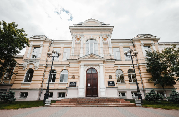 СибГМУ улучшил позиции в Национальном рейтинге университетов – 2023